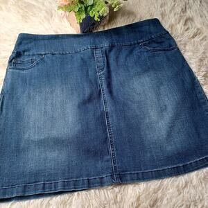 S.C. & Co. Women's XXL Pull-On Stretch Denim